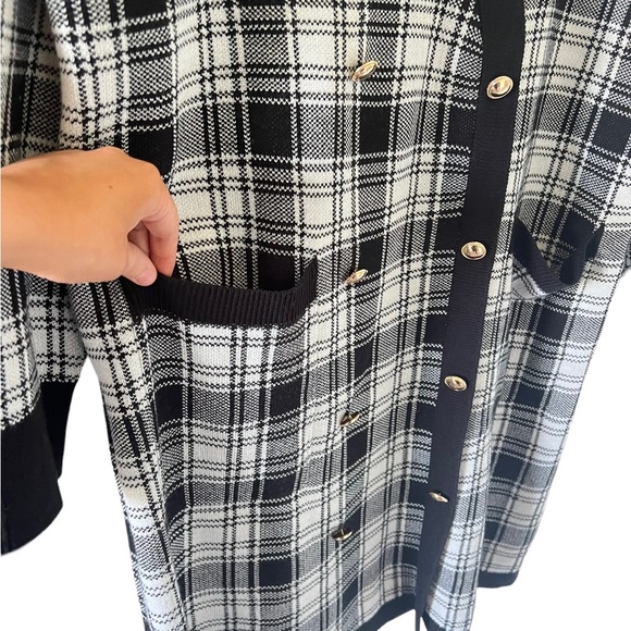 Eloquii Black & White Checkered Sweater Dress - Picture 3 of 9